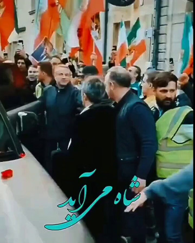 D3szpMHU3g4 9qk .jpg