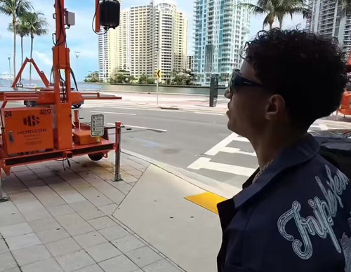 J aIlYpt8Iy2u PG.jpg