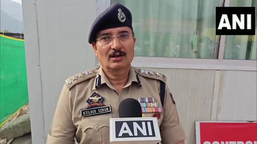 mUrVZLUS IElAvT1.jpg