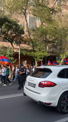 4uBLNz9u Mdd9A5l.jpg