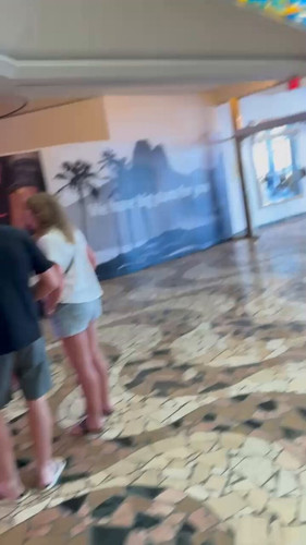 bosSh yaCSQn0De1.jpg