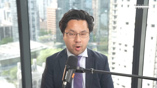 vk4gU4zNLUR FheI.jpg