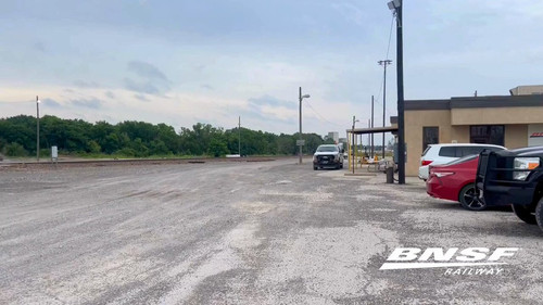 5 4JR7Y7tjfQyblI.jpg