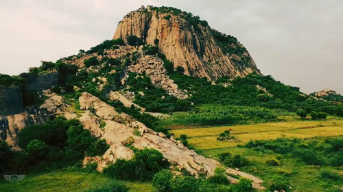 HLr P5LkHlQlgk K.jpg