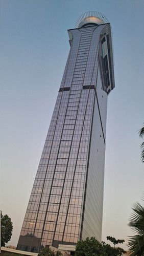 GvuSfE0WAAAP t8.jpg