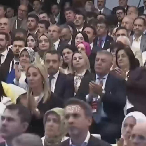 Abm1zUf7 oUB50zl.jpg