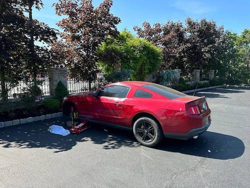 mobile tire installation.jpg