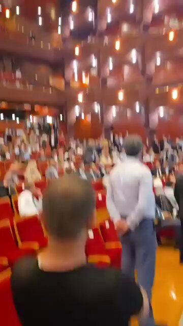 IfKaBe4vISU76jBe.jpg