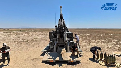 j2 zkMA0dxf1khIT.jpg