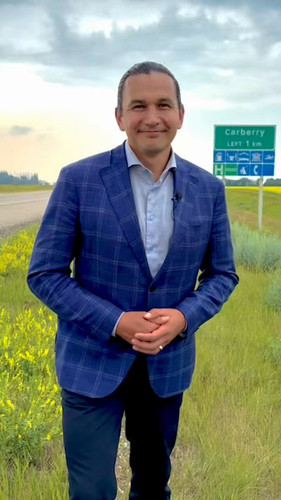 5lM Hh Q zVf3mkD.jpg