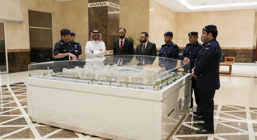 GvmczzQbsAc6ajK.jpg