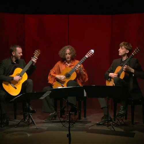 j9WjxqLjxh GpWh9.jpg