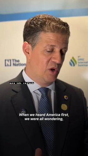 uQ ZTkU7xVmgC1DT.jpg