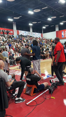 U x2OhWVRYU1ByuY.jpg