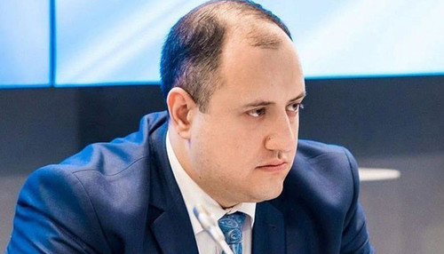 CbEmqdmvPZ8shkZyIExP 5OTM3L4BvSiQFpJV4imEiChxkzIPVbOOHCBYyZThoNox2nbpi3pjOiiz4yH cVu5wRbdDyEigZm fgy.jpg