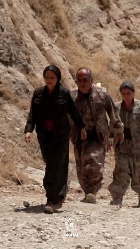 l2yjakKjA 6q9ATr.jpg