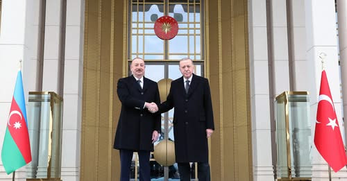 12097684257143635158?url=https%3A%2F%2Foperativmedia.az%2Fstorage%2Fposts%2Fba9d71f81073c59.webp&fb .jpg