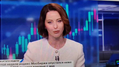 l1TPWjibotCq6c q.jpg