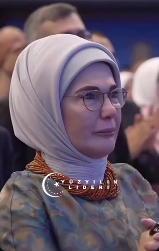 YzdXC6m qAx9yfTs.jpg