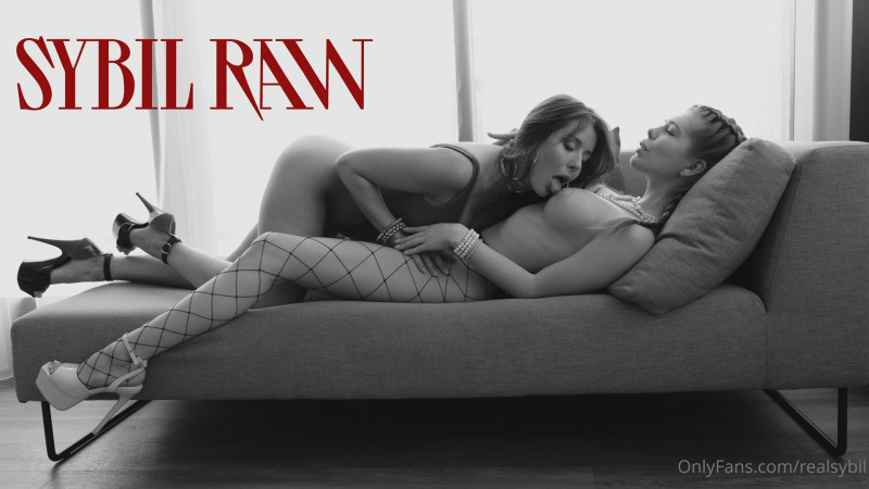 [Onlyfans] Sybil, Angel BBC Strapon [2023 / 1080p]