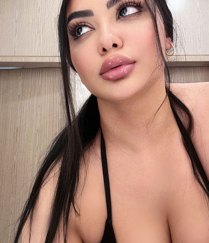 البلوجر نرمين طارق الجميلة أكثر تحرر FMQjcBV.md