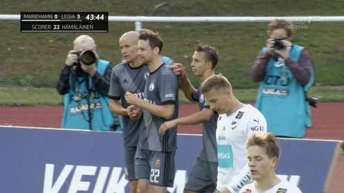 DEjnnbXUMAAm3n8.jpg