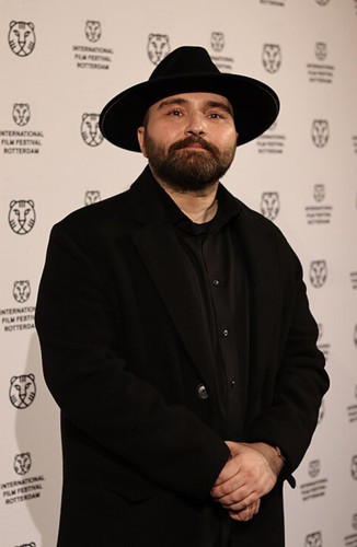 GvhcTxXWwAARfG8.jpg