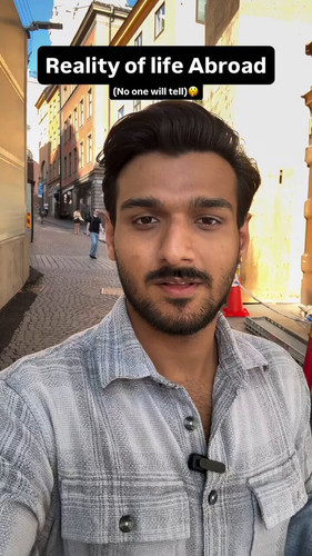 JXpKI 785AzZRgHK.jpg