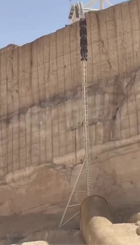 YFtgtK pBK0JB4yS.jpg