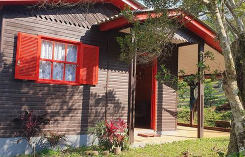 casa rural colônia borússia.jpg