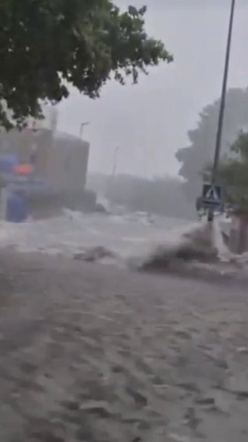 e8RCZ IgxTo2iRxq.jpg