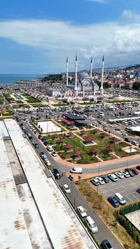 6CtKdhw AfHbsAwr.jpg