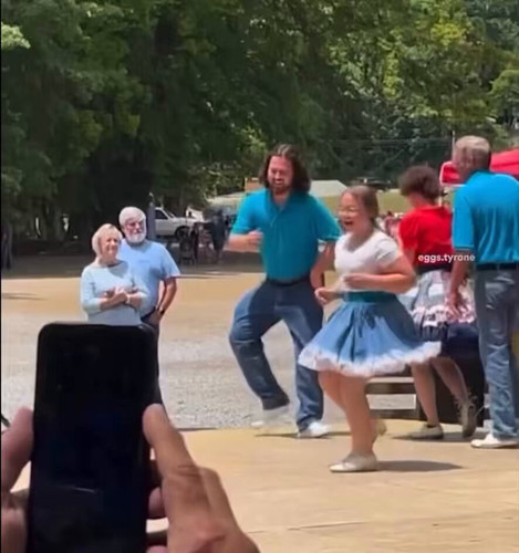 52TgJnPmcaY4 agw.jpg