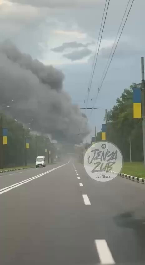 AFzWAhG3xKro QYD.jpg