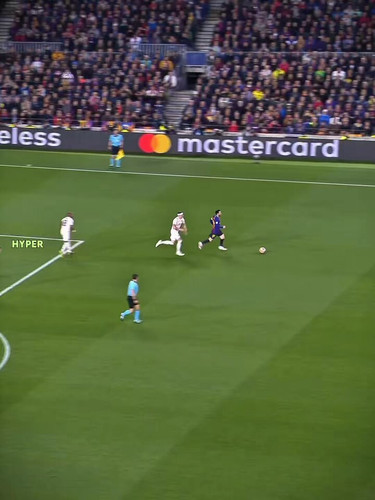 Bf15qstlCh LgIIU.jpg