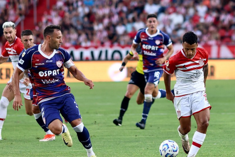 Nhận định, soi kèo Union Santa Fe vs Estudiantes, 07h15 ngày 15/07