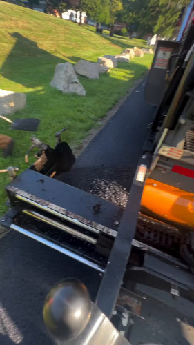 02SjIJD7UfOt7 UW.jpg