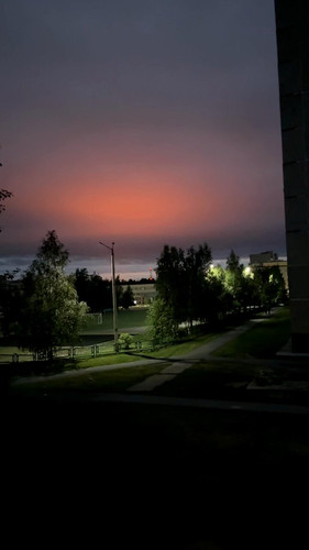 Gbs8snqlFbTyLFm .jpg