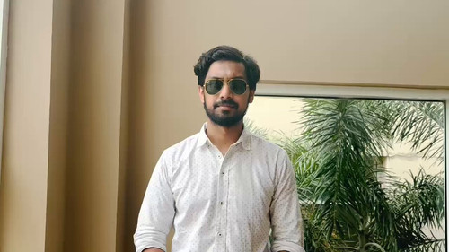 VUCes 6fDbhOJvNj.jpg