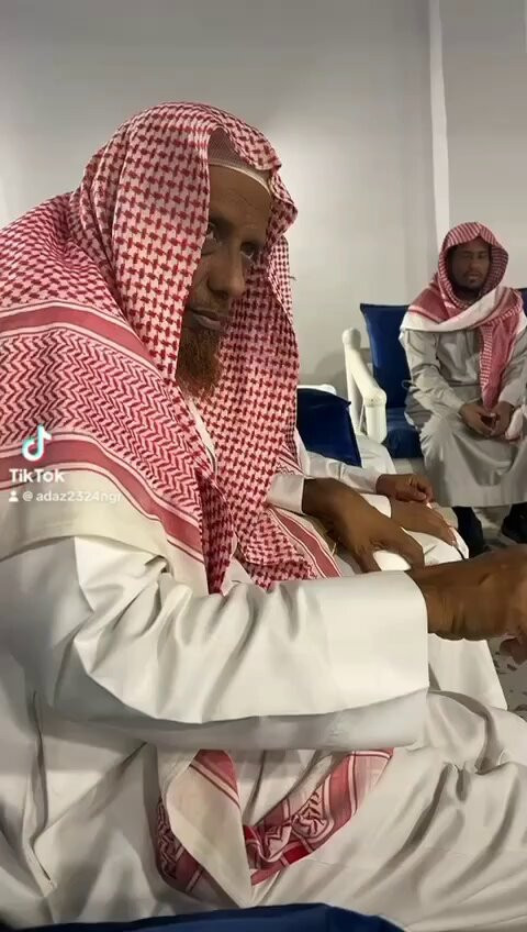 1KnNzDBZKgl VyCx.jpg