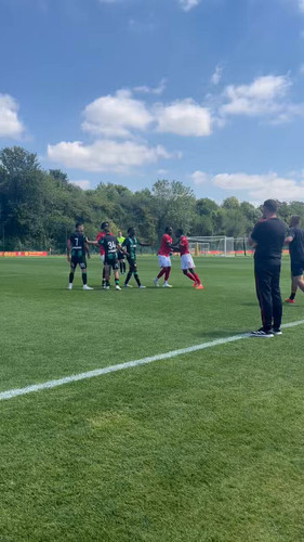 ak nuMlgFdpNcq9n.jpg