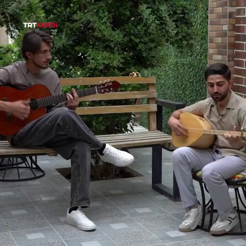 df aZuHgsE1gDgi4.jpg