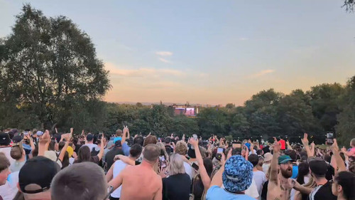 Ov0Nw4yJWldC7B i.jpg