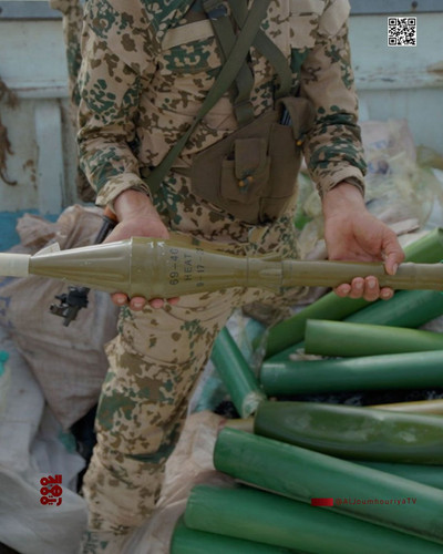 GvmQ5Q8XgAAlr5c.jpg