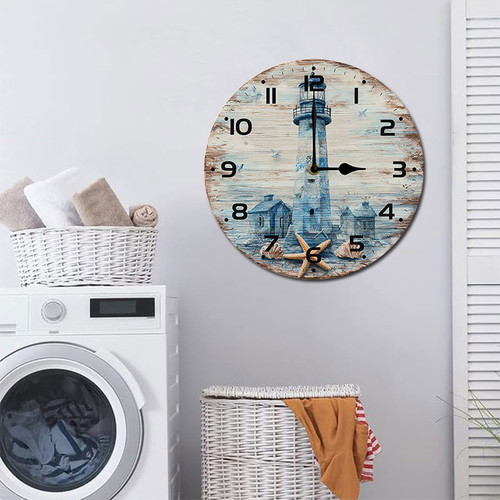 Seagull Seaside Lighthouse 012 07.jpg