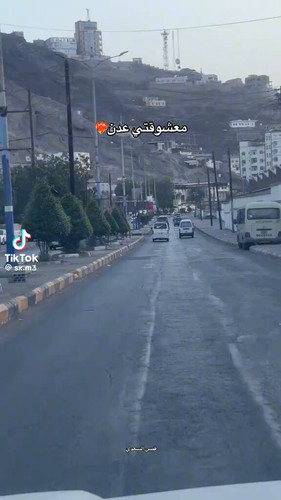 OxAi7R9YdrBk 4sL.jpg