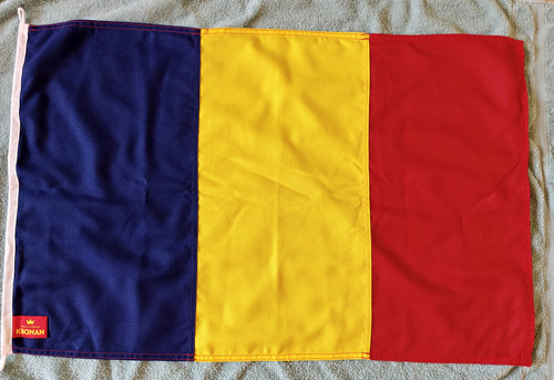 Flag of Romania [Sewn].jpg