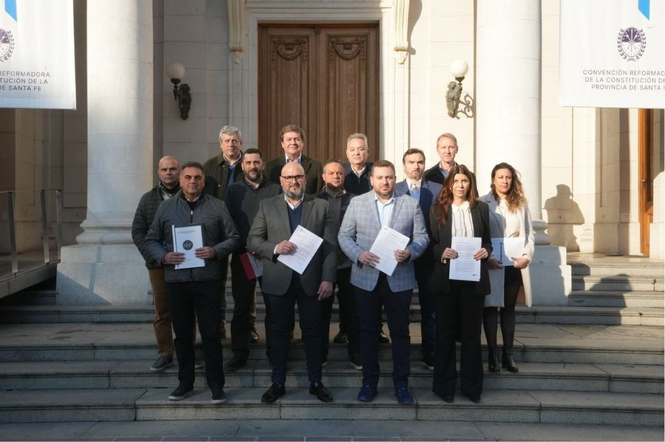 El oficialismo presentó siete proyectos de Reforma Constitucional