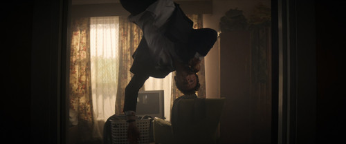 Novocaine.2025.1080p.BluRay.CZ EN.x265.HEVC My.mkv snapshot 01.03.57 [2025.07.22 23.15.56]