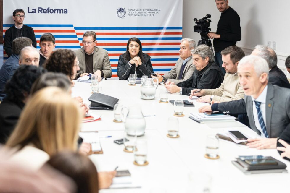 Se reunió la Comisión de Poder Legislativo y Ejecutivo